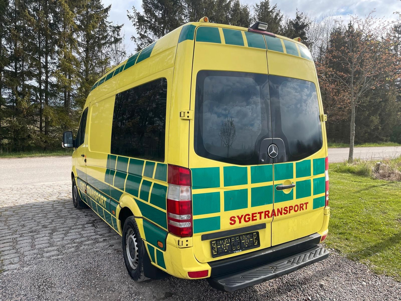 Mercedes-Benz Sprinter II Kasten 316 CDI Ambulance * - Ambulance: photos 4 Mercedes-Benz Sprinter II Kasten 316 CDI Ambulance * - Ambulance: photos 4
