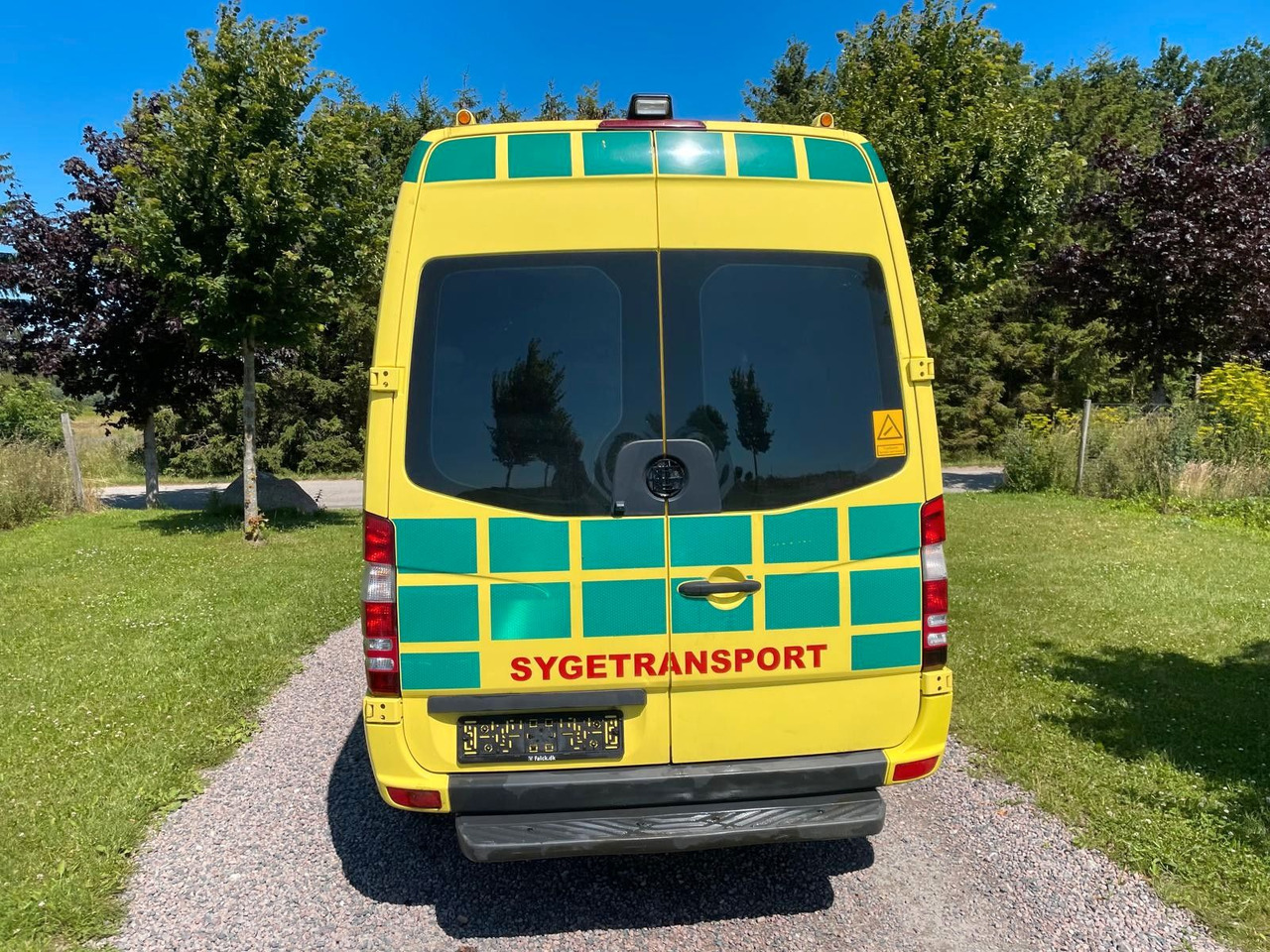 Mercedes-Benz Sprinter II Kasten 316 CDI Aut *Ambulance - Ambulance: photos 4 Mercedes-Benz Sprinter II Kasten 316 CDI Aut *Ambulance - Ambulance: photos 4