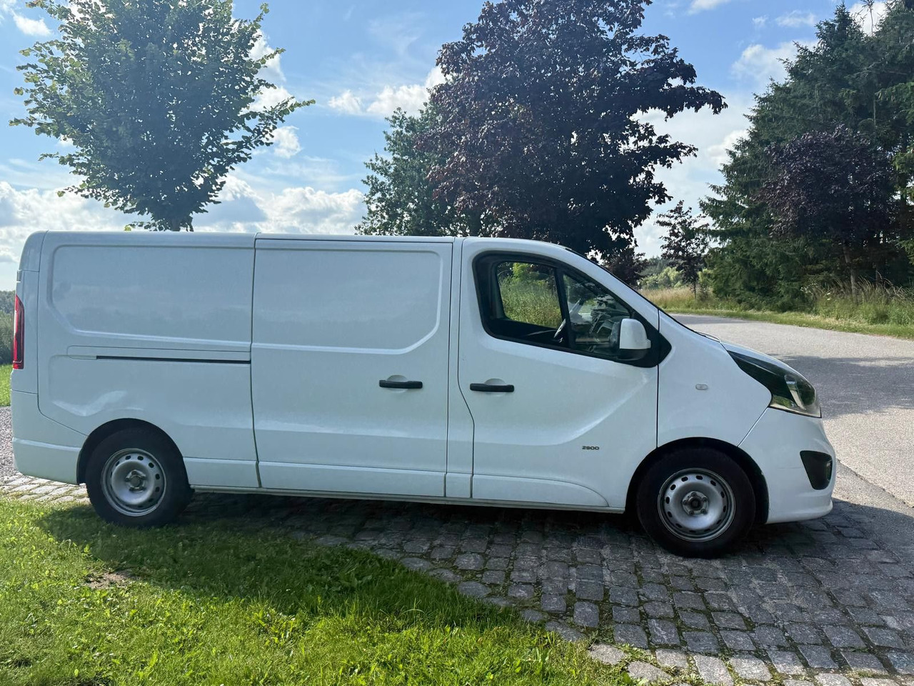 Opel Vivaro 1.6 cdti BiTurbo LANG *6000€ netto - Fourgonnette: photos 5 Opel Vivaro 1.6 cdti BiTurbo LANG *6000€ netto - Fourgonnette: photos 5