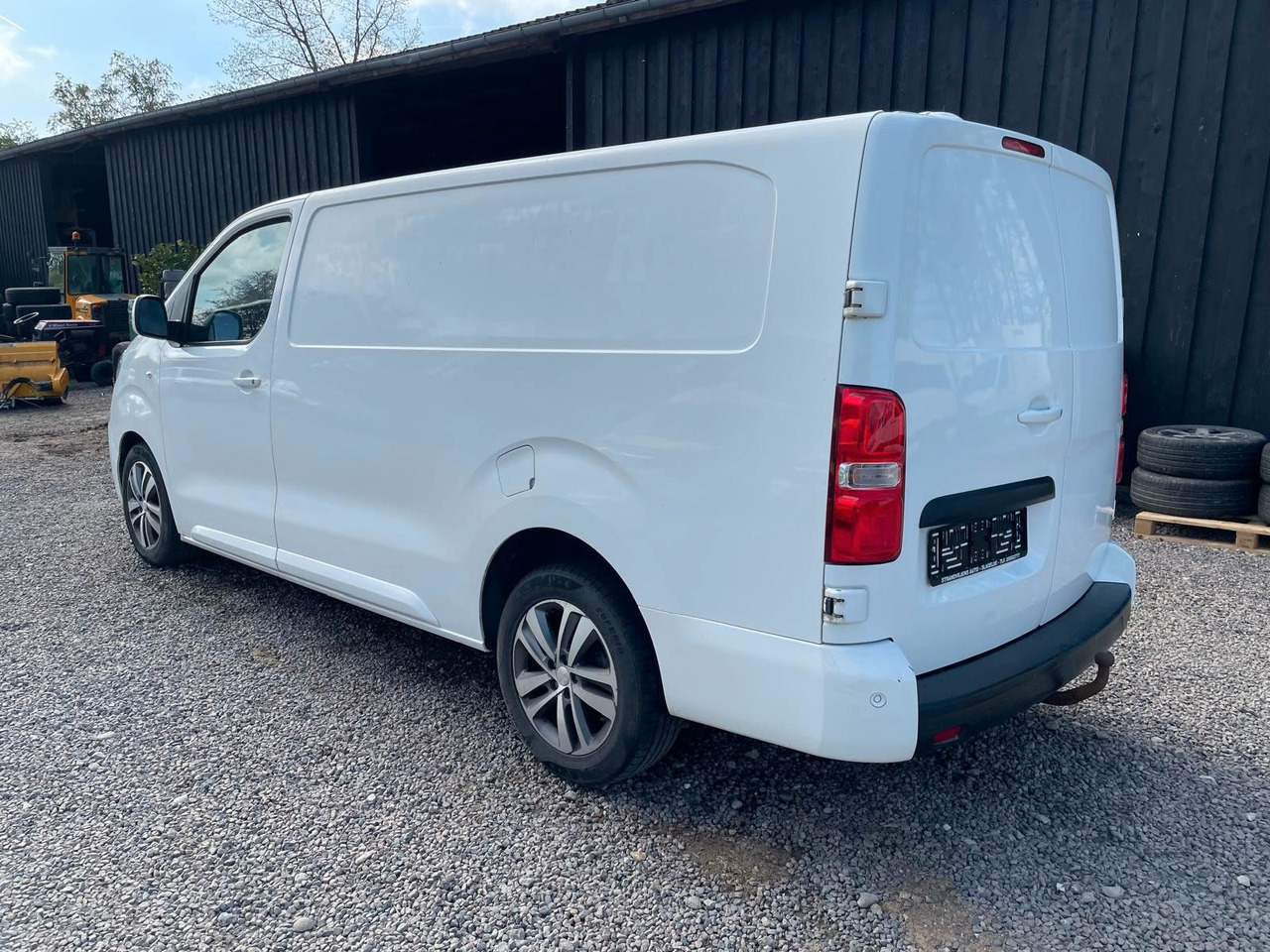 Peugeot Expert Kasten Premium L3 BlueHDi 2,0 *Defect* - Fourgonnette: photos 3 Peugeot Expert Kasten Premium L3 BlueHDi 2,0 *Defect* - Fourgonnette: photos 3