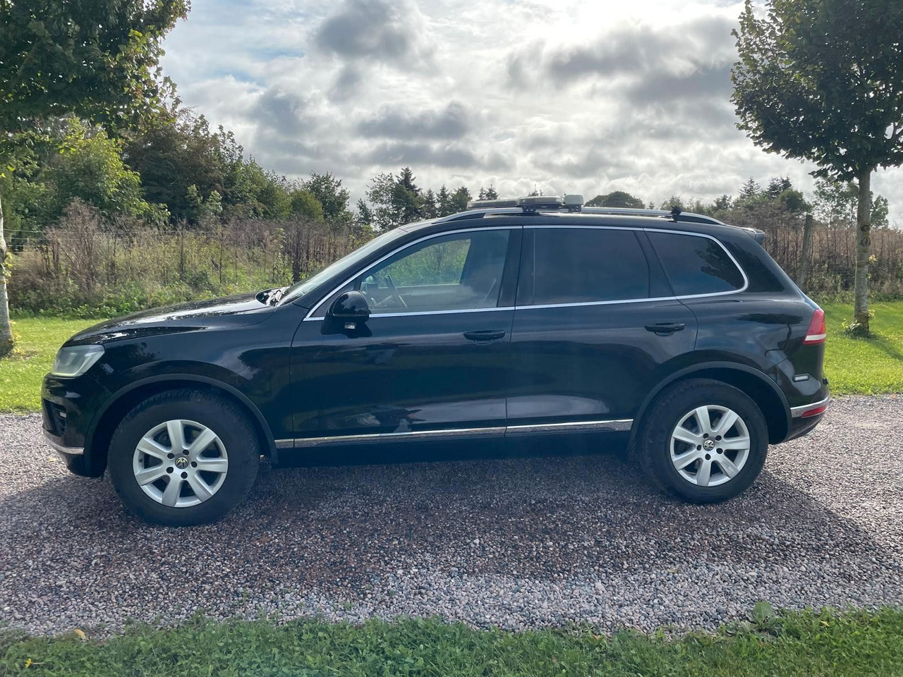 Volkswagen Touareg V6 3.0 TDI Terrain 4Motion - SUV: photos 2 Volkswagen Touareg V6 3.0 TDI Terrain 4Motion - SUV: photos 2