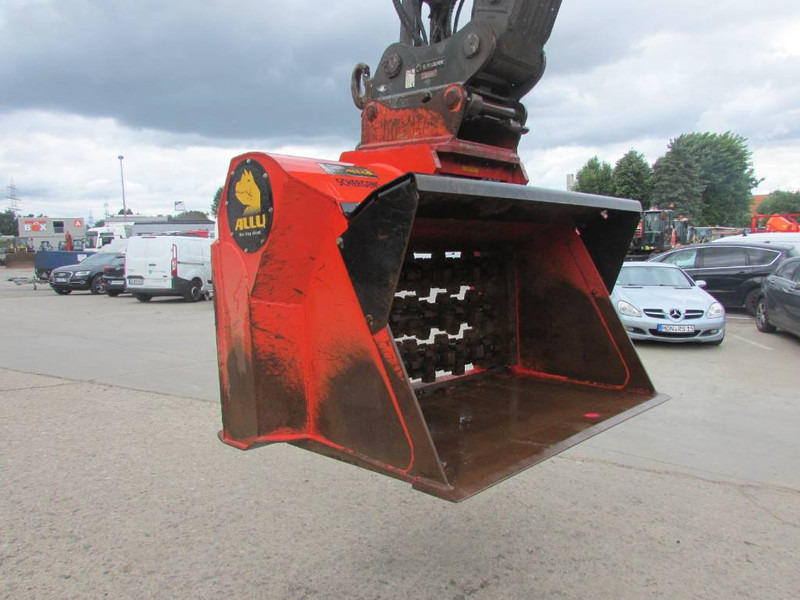 ALLU DN 3-17 Schaufelseparator 29.000 EUR - Godet pour Engins de chantier: photos 1 ALLU DN 3-17 Schaufelseparator 29.000 EUR - Godet pour Engins de chantier: photos 1