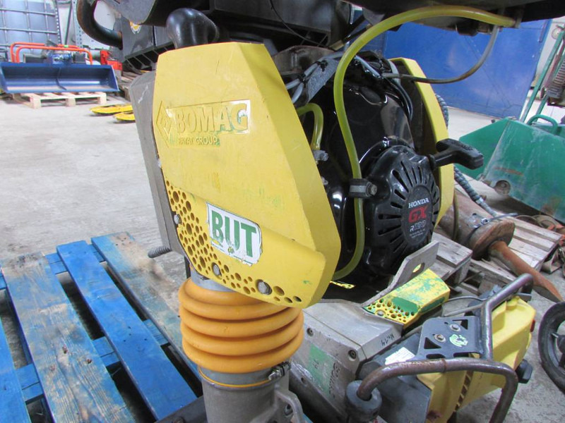 Bomag BT 65 Stampfer 1.200 EUR netto Tamper - Compacteur à pieds de mouton/ Monocylindre: photos 5 Bomag BT 65 Stampfer 1.200 EUR netto Tamper - Compacteur à pieds de mouton/ Monocylindre: photos 5