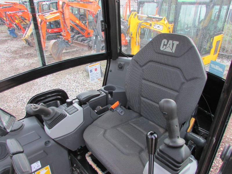 Crédit-bail de Cat 301.8 Minibagger 24.500 EUR Cat 301.8 Minibagger 24.500 EUR: photos 9