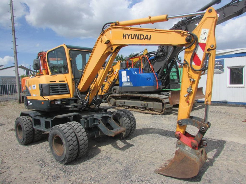 Hyundai Robex 55 W-9 Mobilbagger 31.000 EUR - Pelle sur pneus: photos 3 Hyundai Robex 55 W-9 Mobilbagger 31.000 EUR - Pelle sur pneus: photos 3