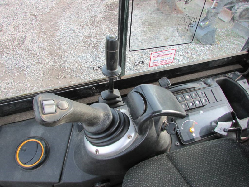 Crédit-bail de JCB 19 C-1 Minibagger 18.500 EUR JCB 19 C-1 Minibagger 18.500 EUR: photos 9