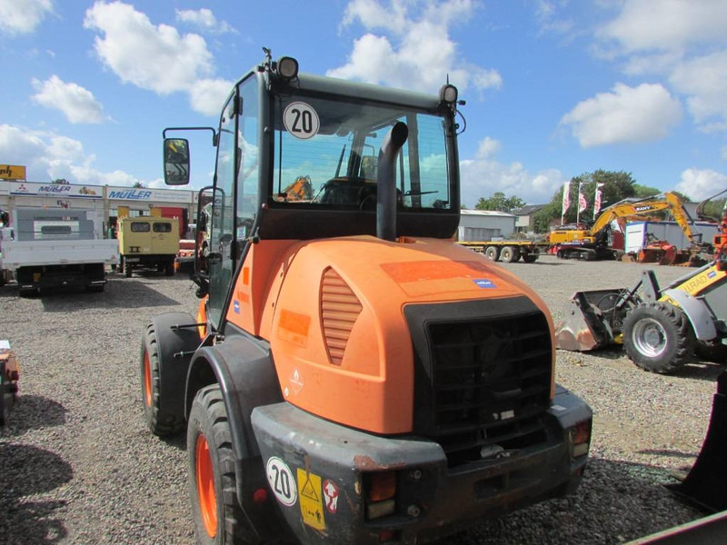 Komatsu WA 80-6 Radlader 26.000 EUR - Chargeuse sur pneus: photos 5 Komatsu WA 80-6 Radlader 26.000 EUR - Chargeuse sur pneus: photos 5