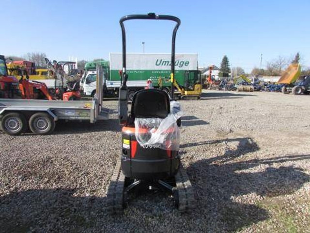 Kubota U 10-5 Side Lever Minibagger 21.500 EUR - Mini pelle: photos 5 Kubota U 10-5 Side Lever Minibagger 21.500 EUR - Mini pelle: photos 5