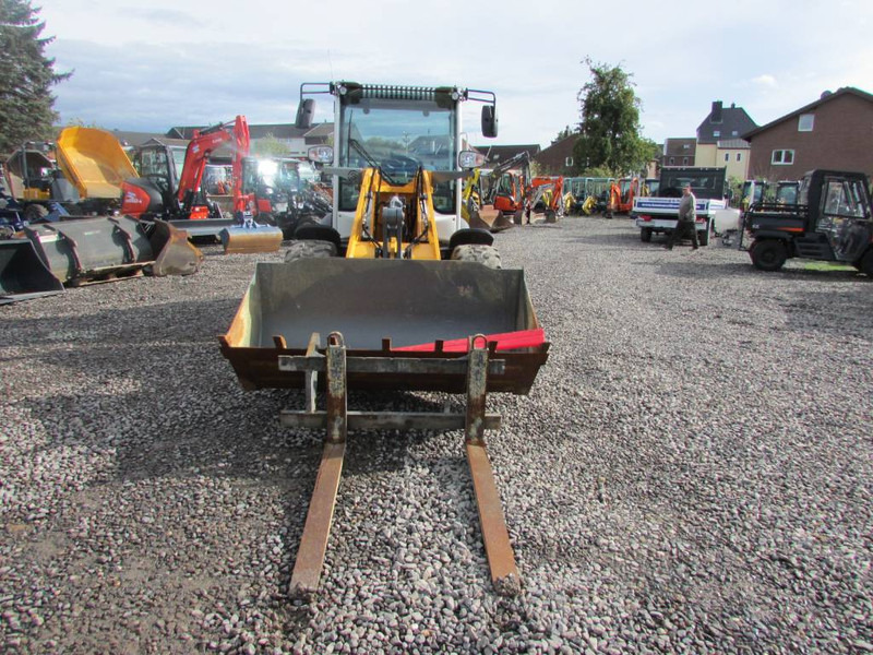 Liebherr L 506 Compact Radlader 47.000 EUR netto - Chargeuse sur pneus: photos 4 Liebherr L 506 Compact Radlader 47.000 EUR netto - Chargeuse sur pneus: photos 4