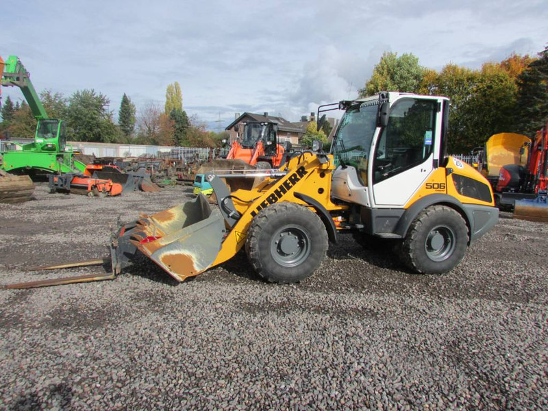 Liebherr L 506 Compact Radlader 47.000 EUR netto - Chargeuse sur pneus: photos 2 Liebherr L 506 Compact Radlader 47.000 EUR netto - Chargeuse sur pneus: photos 2