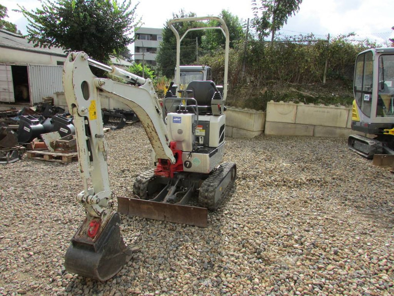 Takeuchi TB 210 R Minibagger 14.500 EUR - Mini pelle: photos 2 Takeuchi TB 210 R Minibagger 14.500 EUR - Mini pelle: photos 2
