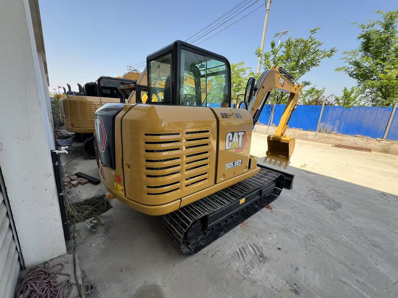 CATERPILLAR 305.5E2 - Mini pelle: photos 2 CATERPILLAR 305.5E2 - Mini pelle: photos 2