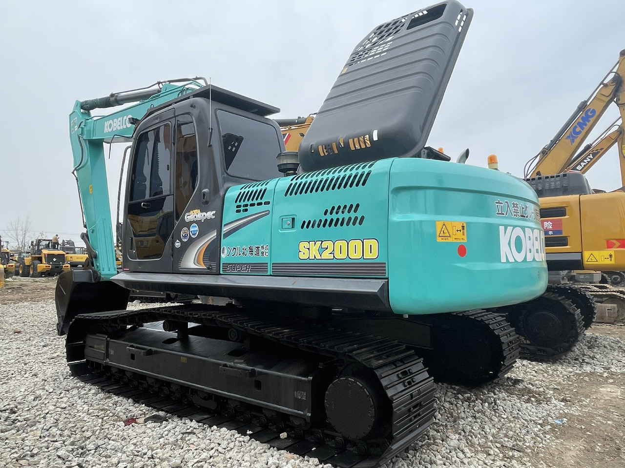 KOBELCO SK200-8 - Pelle sur chenille: photos 1 KOBELCO SK200-8 - Pelle sur chenille: photos 1