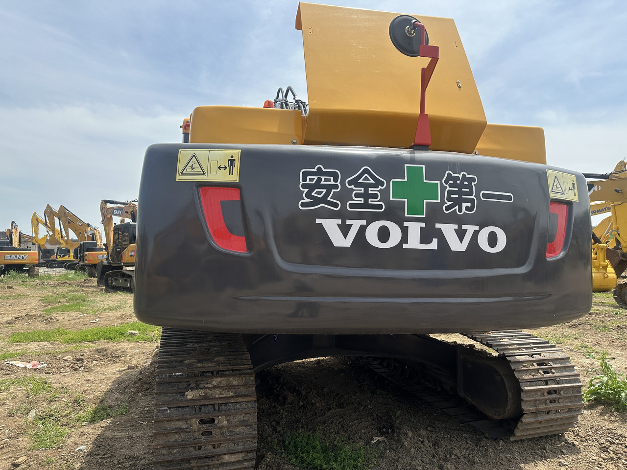 VOLVO EC250D - Pelle sur chenille: photos 4 VOLVO EC250D - Pelle sur chenille: photos 4
