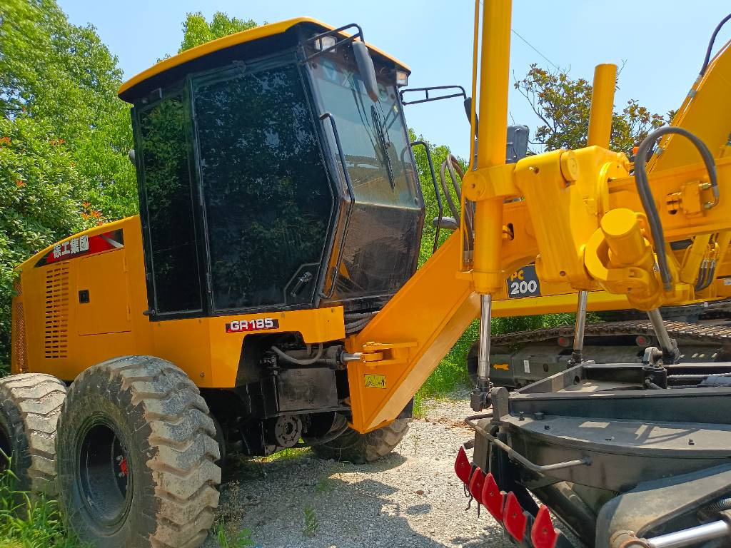 Niveleuse XCMG GR 185: photos 10