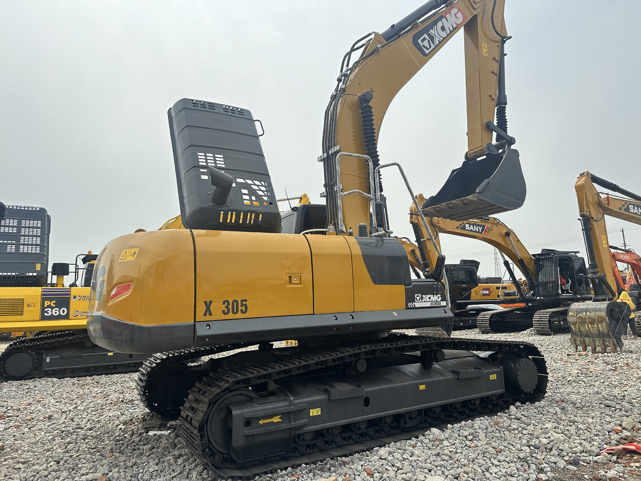 XCMG XE 305DK - Pelle sur chenille: photos 1 XCMG XE 305DK - Pelle sur chenille: photos 1