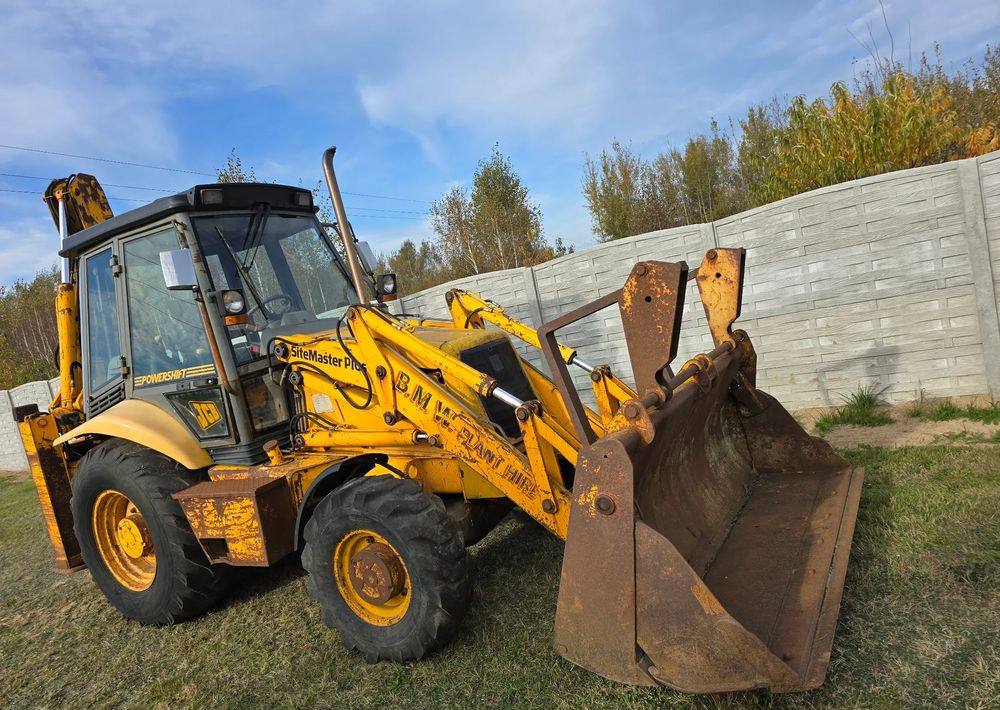 JCB - Tractopelle: photos 1 JCB - Tractopelle: photos 1