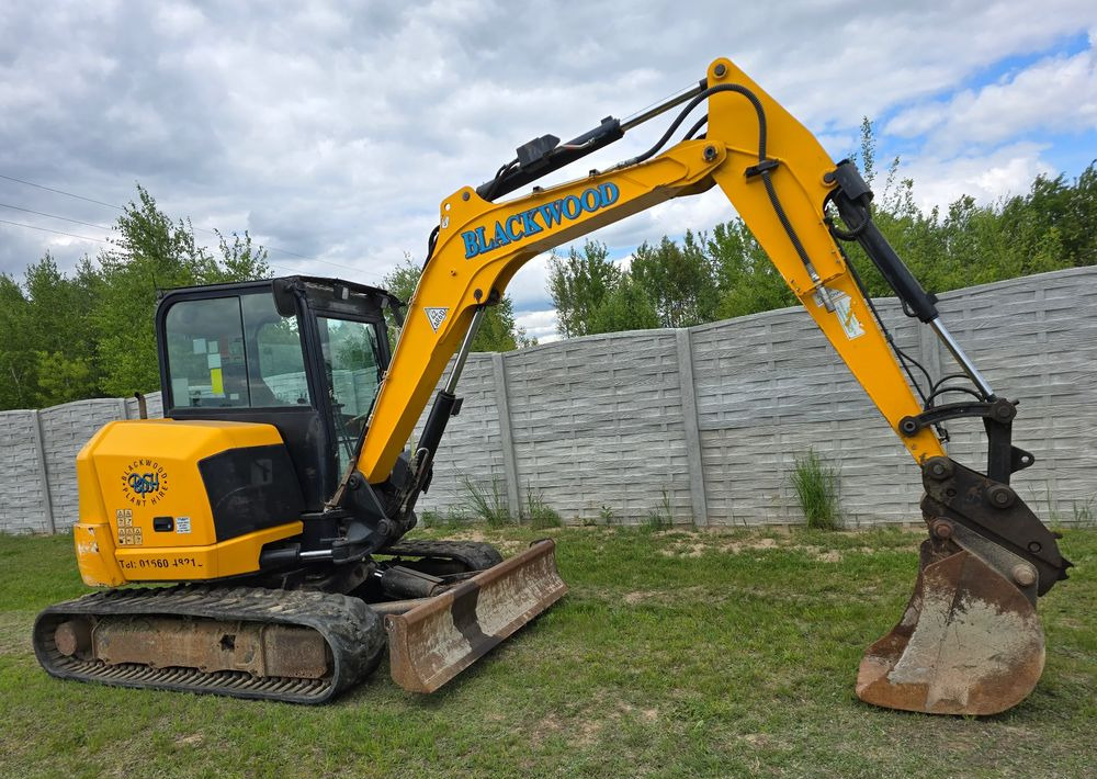 JCB - Pelle sur chenille: photos 1 JCB - Pelle sur chenille: photos 1