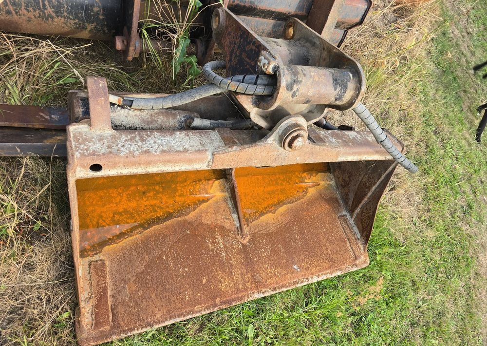 Pelle sur pneus Terex: photos 14