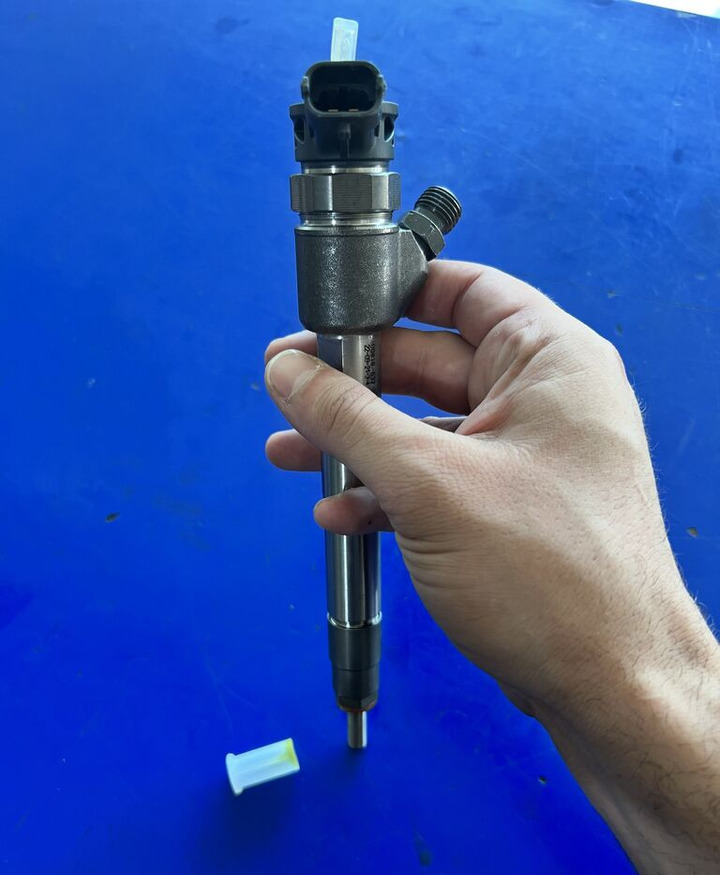 Bosch 2010-2023 0445110955 for Peugeot 2010-2023 car - Injecteur pour Voiture: photos 3 Bosch 2010-2023 0445110955 for Peugeot 2010-2023 car - Injecteur pour Voiture: photos 3