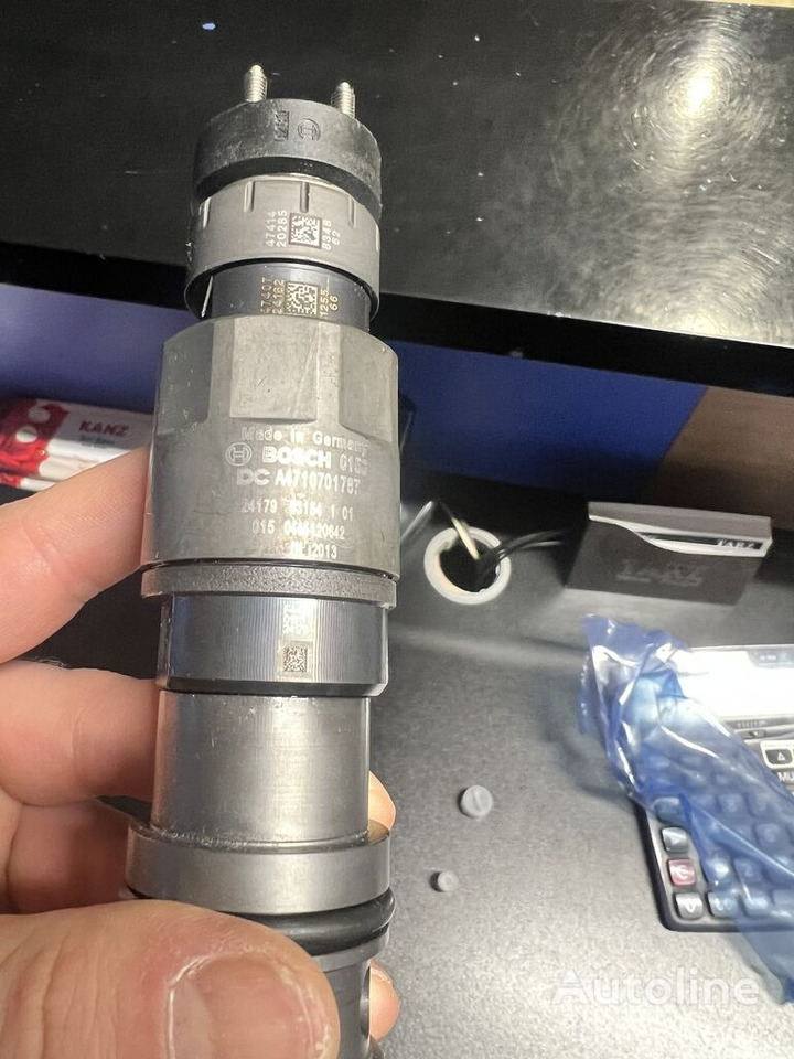 Bosch 2025 A4710701787 Bosch 2018-2025 truck - Injecteur pour Camion: photos 1 Bosch 2025 A4710701787 Bosch 2018-2025 truck - Injecteur pour Camion: photos 1