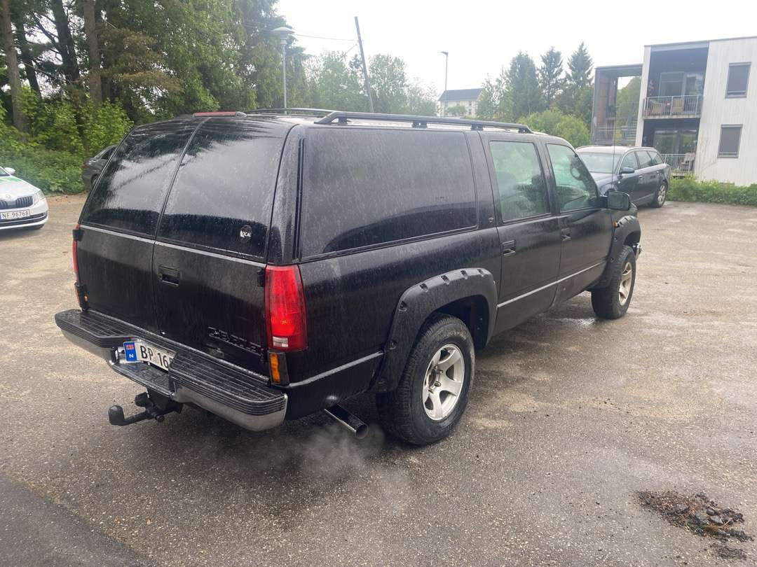 1997 Chevrolet Suburban 5,7l Vortec EU-GODKJENT - Voiture: photos 5 1997 Chevrolet Suburban 5,7l Vortec EU-GODKJENT - Voiture: photos 5