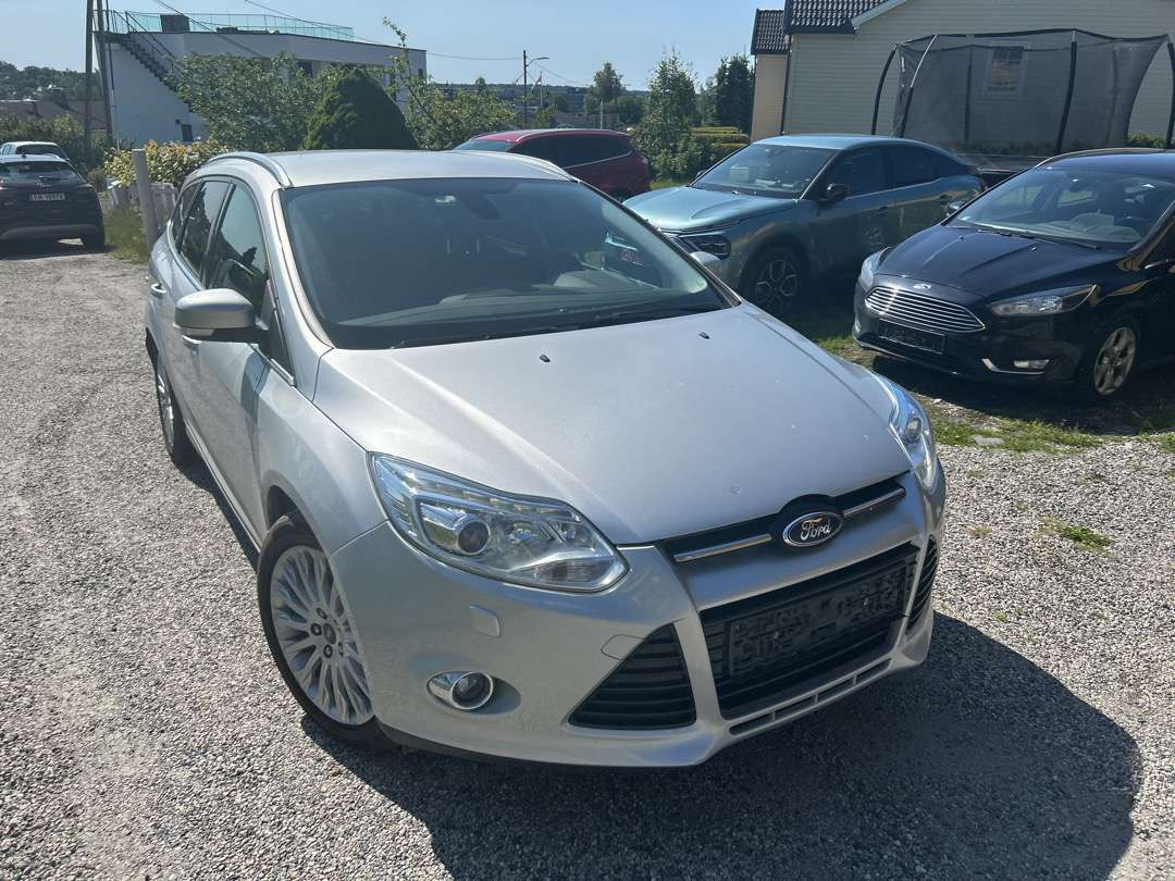 2013 PersonbilFORD FOCUS Automat diesel. - Voiture break: photos 2 2013 PersonbilFORD FOCUS Automat diesel. - Voiture break: photos 2
