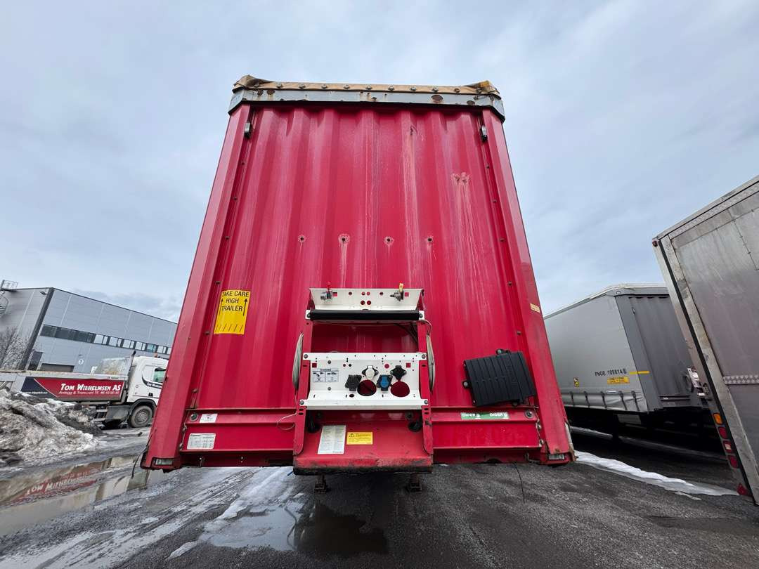 2015 KRONE Profi Liner / MEGA / Curtain / Lifting roof - Semi-remorque rideaux coulissants: photos 3 2015 KRONE Profi Liner / MEGA / Curtain / Lifting roof - Semi-remorque rideaux coulissants: photos 3