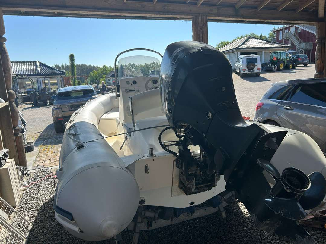 2005 Rib Bombard Explorer SB + Båtmotor Suzuki 70 Hk (Ny minstepris) - Autre matériel: photos 3 2005 Rib Bombard Explorer SB + Båtmotor Suzuki 70 Hk (Ny minstepris) - Autre matériel: photos 3