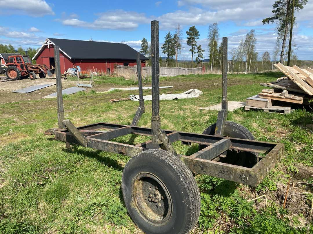 Tømmerhenger til traktor - Remorque grumier: photos 4 Tømmerhenger til traktor - Remorque grumier: photos 4