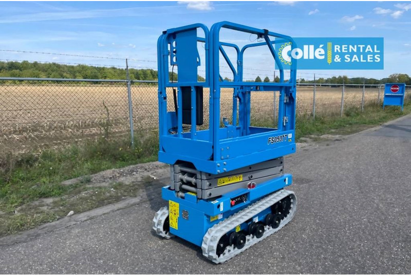 Fronteq FS0507T Tracked Scissor Lift | 2025 - Nacelle ciseaux: photos 2 Fronteq FS0507T Tracked Scissor Lift | 2025 - Nacelle ciseaux: photos 2
