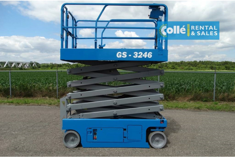 Genie GS 3246 | 2012 - Nacelle ciseaux: photos 5 Genie GS 3246 | 2012 - Nacelle ciseaux: photos 5