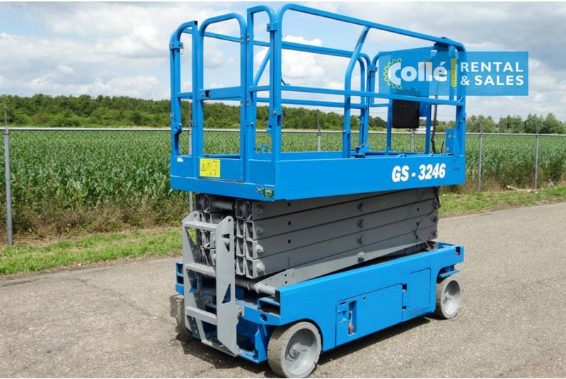 Genie GS 3246 | 2012 - Nacelle ciseaux: photos 2 Genie GS 3246 | 2012 - Nacelle ciseaux: photos 2
