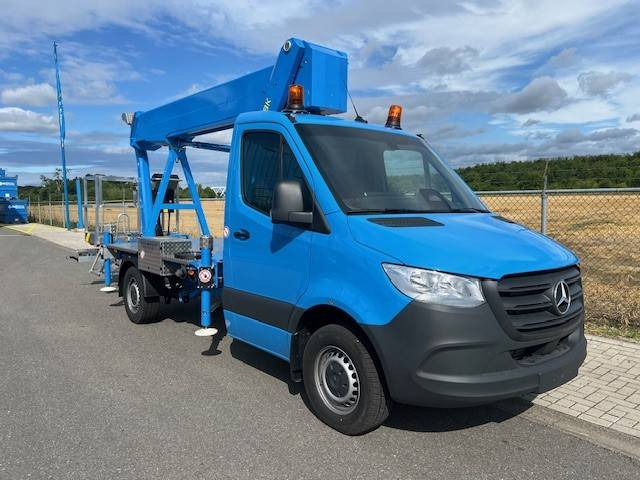 Palfinger P 250 BK - Camion avec nacelle: photos 2 Palfinger P 250 BK - Camion avec nacelle: photos 2