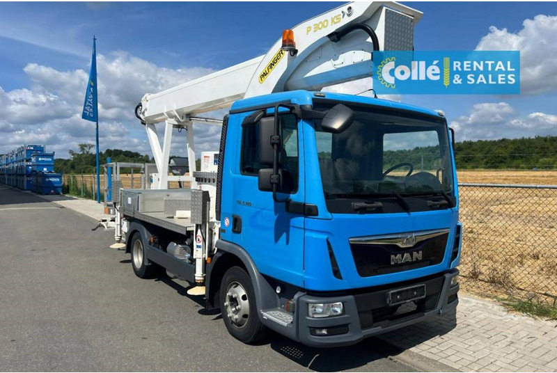 Palfinger P 300 KS | 2015 - Camion avec nacelle: photos 1 Palfinger P 300 KS | 2015 - Camion avec nacelle: photos 1