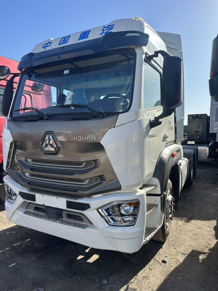 HOHAN - Tracteur routier: photos 1 HOHAN - Tracteur routier: photos 1