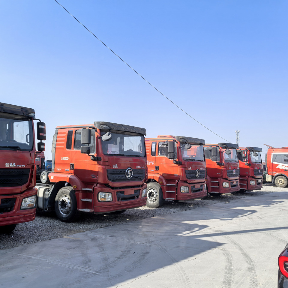 SINOTRUCK HOWO - Tracteur routier: photos 3 SINOTRUCK HOWO - Tracteur routier: photos 3