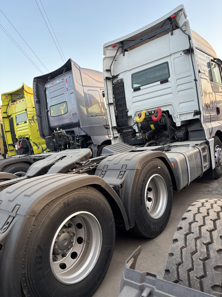 Tracteur routier SITRAK: photos 10
