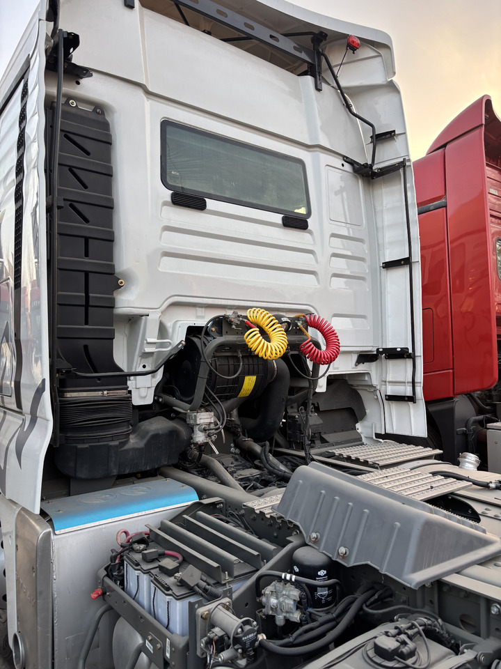 Tracteur routier SITRAK: photos 6