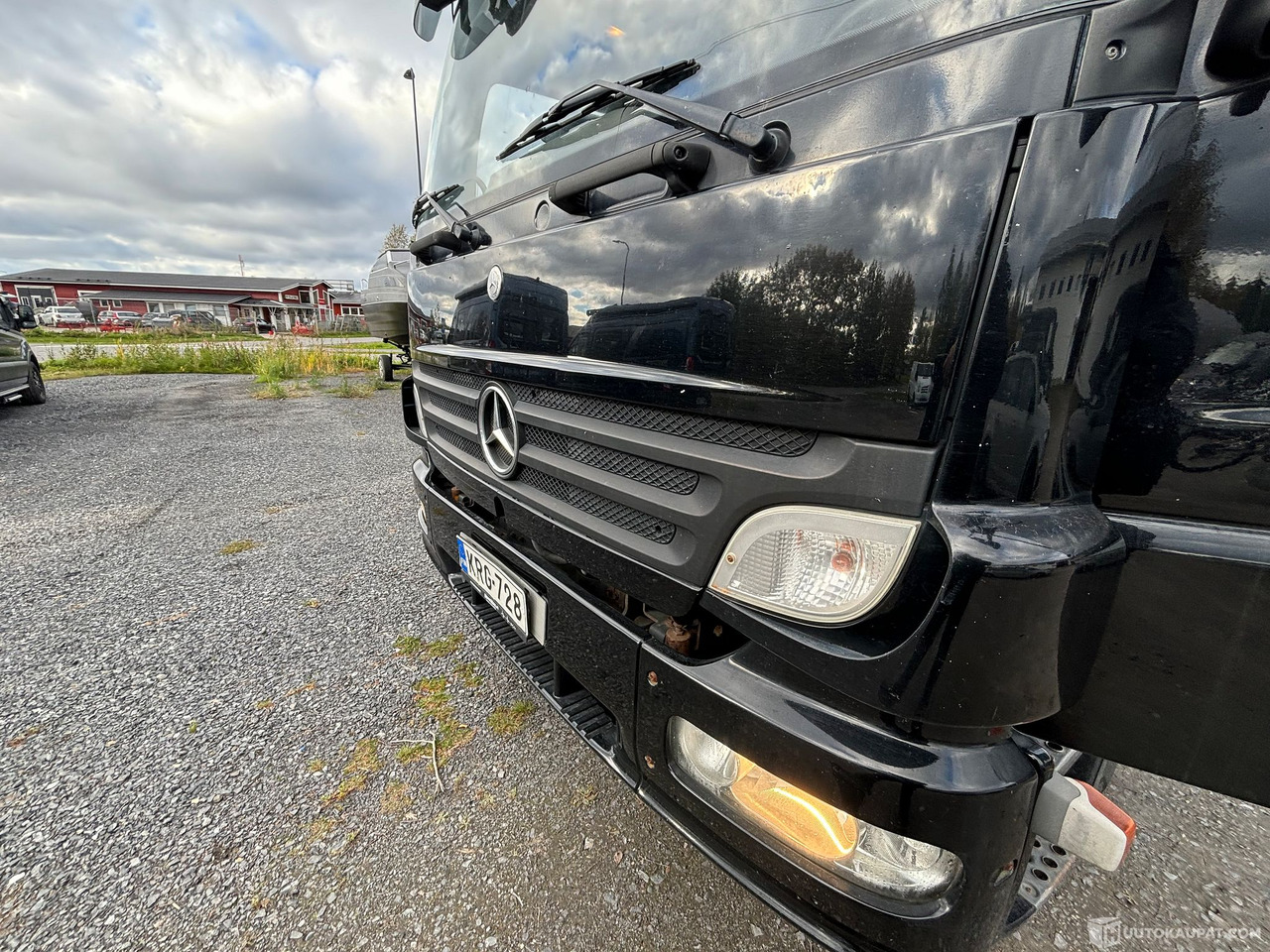 Mercedes-Benz Atego kuorma-auto, kympitetty nosturi ja rahtilava, Juuri katsastettuna! 2007, Kempele - Camion: photos 5 Mercedes-Benz Atego kuorma-auto, kympitetty nosturi ja rahtilava, Juuri katsastettuna! 2007, Kempele - Camion: photos 5