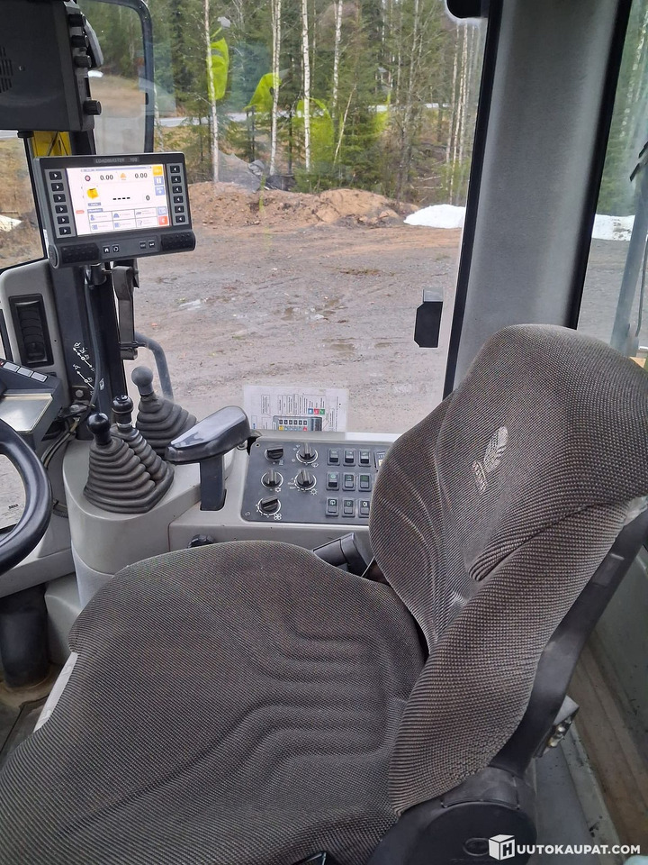 Case 921, 2000, Rautalampi - Chargeuse sur pneus: photos 5 Case 921, 2000, Rautalampi - Chargeuse sur pneus: photos 5