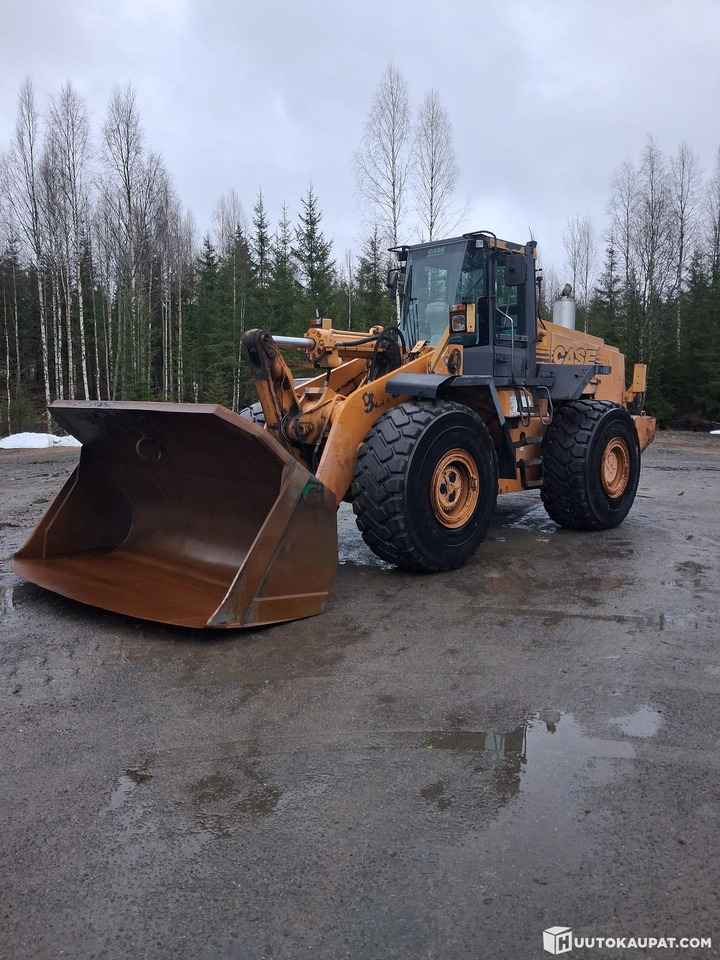 Case 921, 2000, Rautalampi - Chargeuse sur pneus: photos 3 Case 921, 2000, Rautalampi - Chargeuse sur pneus: photos 3