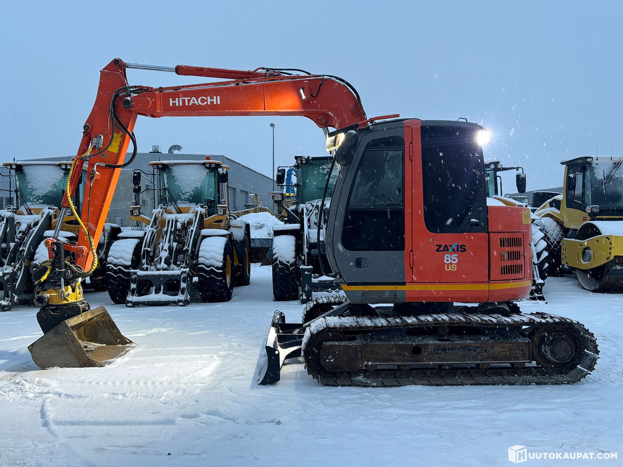 Hitachi Zaxis ZX85 with mono boom + Engcon. 2004. Tracked excavator, Tornio - Pelle sur chenille: photos 4 Hitachi Zaxis ZX85 with mono boom + Engcon. 2004. Tracked excavator, Tornio - Pelle sur chenille: photos 4