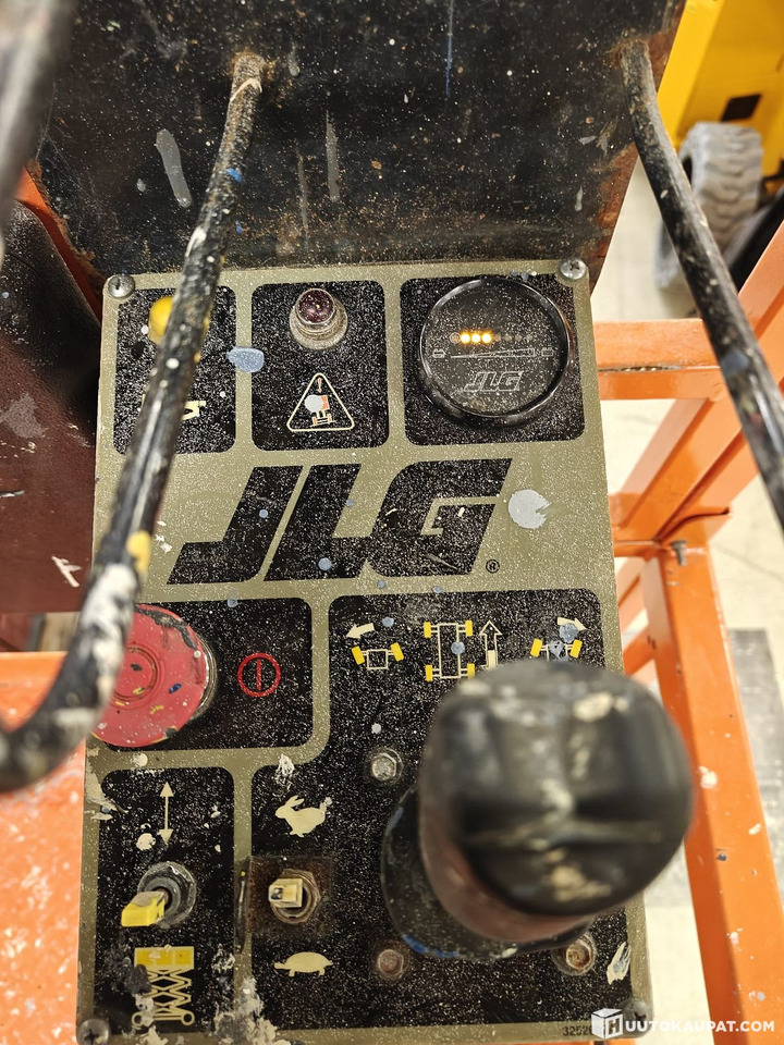 Nacelle ciseaux JLG 2646E2, 246 scissor lift, Vantaa: photos 12 Nacelle ciseaux JLG 2646E2, 246 scissor lift, Vantaa: photos 12