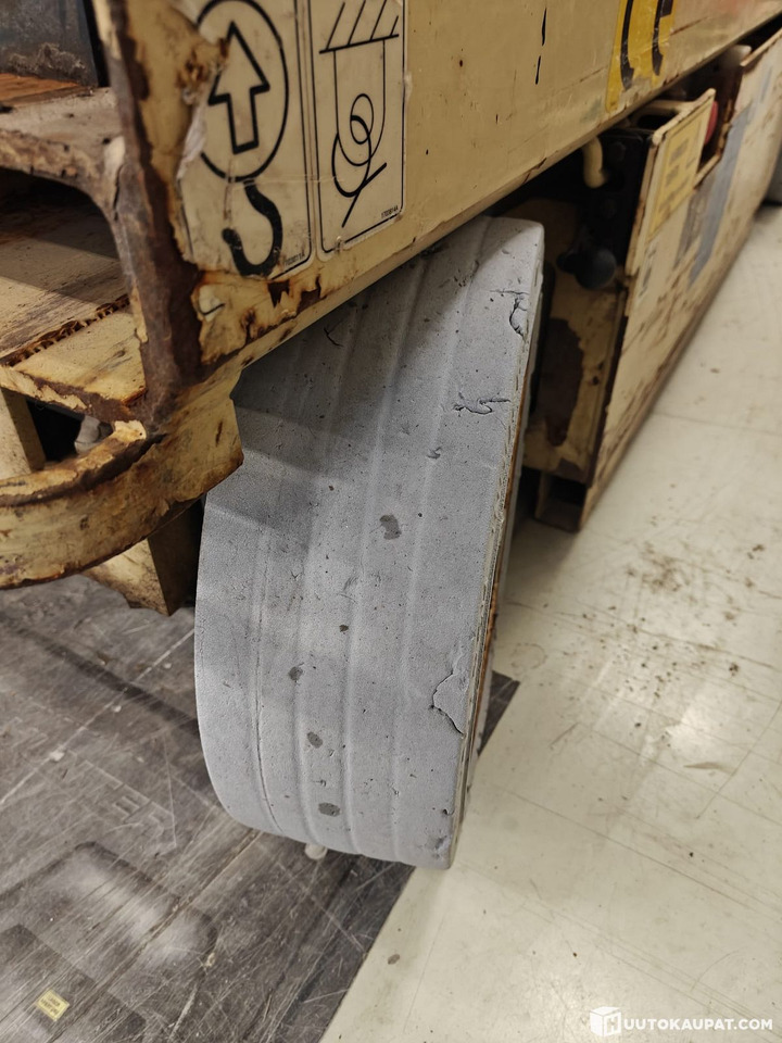 Nacelle ciseaux JLG 2646E2, 246 scissor lift, Vantaa: photos 10 Nacelle ciseaux JLG 2646E2, 246 scissor lift, Vantaa: photos 10