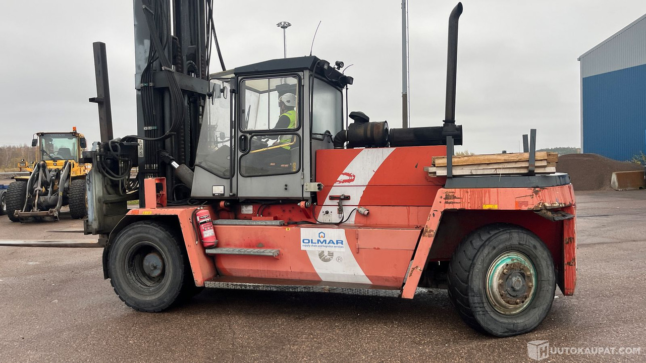 Kalmar DCD 160-12, 2001, Hamina - Chariot élévateur diesel: photos 5 Kalmar DCD 160-12, 2001, Hamina - Chariot élévateur diesel: photos 5
