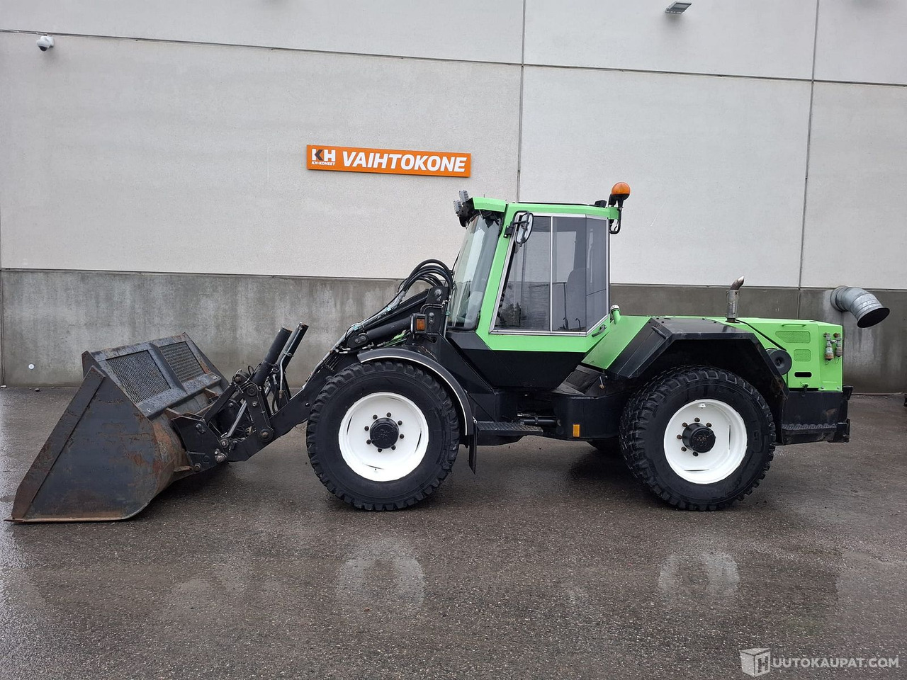 LM TRAC, 680, Kiinteistönhoitokone, Sis alv 25,5%, Nurmijärvi - Chargeuse sur pneus: photos 1 LM TRAC, 680, Kiinteistönhoitokone, Sis alv 25,5%, Nurmijärvi - Chargeuse sur pneus: photos 1