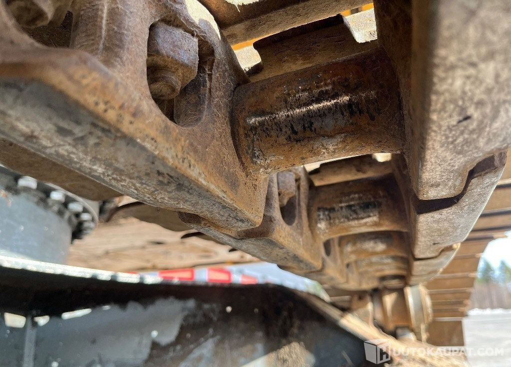 Crédit-bail de  Liebherr 904 / Engcon, Kauha, Rasvari, Lämmitin, 2004, 20 987 h Kaivinkone, Ilmajoki Liebherr 904 / Engcon, Kauha, Rasvari, Lämmitin, 2004, 20 987 h Kaivinkone, Ilmajoki: photos 16
