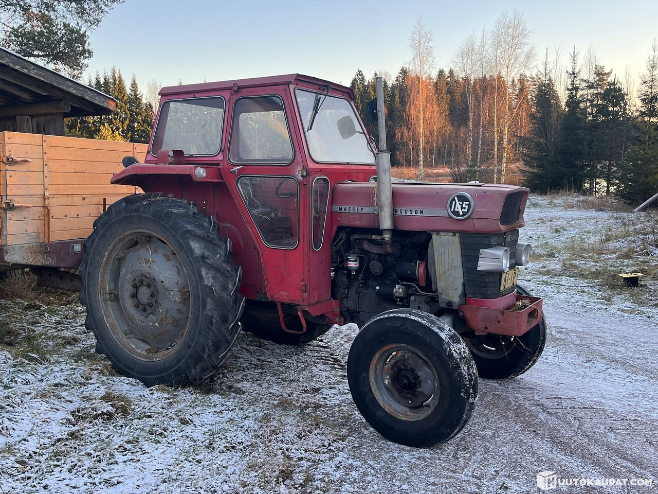 Massey Ferguson 165 S tractor, 1974, Karkkila - Tracteur agricole: photos 2 Massey Ferguson 165 S tractor, 1974, Karkkila - Tracteur agricole: photos 2