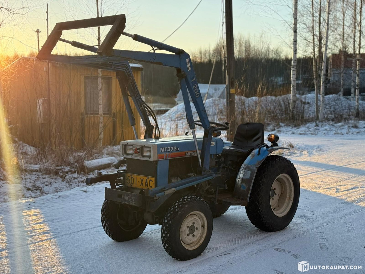Mitsubishi MT372D compact tractor with front loader — 4WD!, Jyväskylä - Tracteur agricole: photos 3 Mitsubishi MT372D compact tractor with front loader — 4WD!, Jyväskylä - Tracteur agricole: photos 3